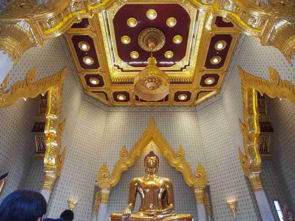 9 Ngôi Chùa Thái Lan Linh Thiêng Bậc Nhất Không Nên Bỏ Qua